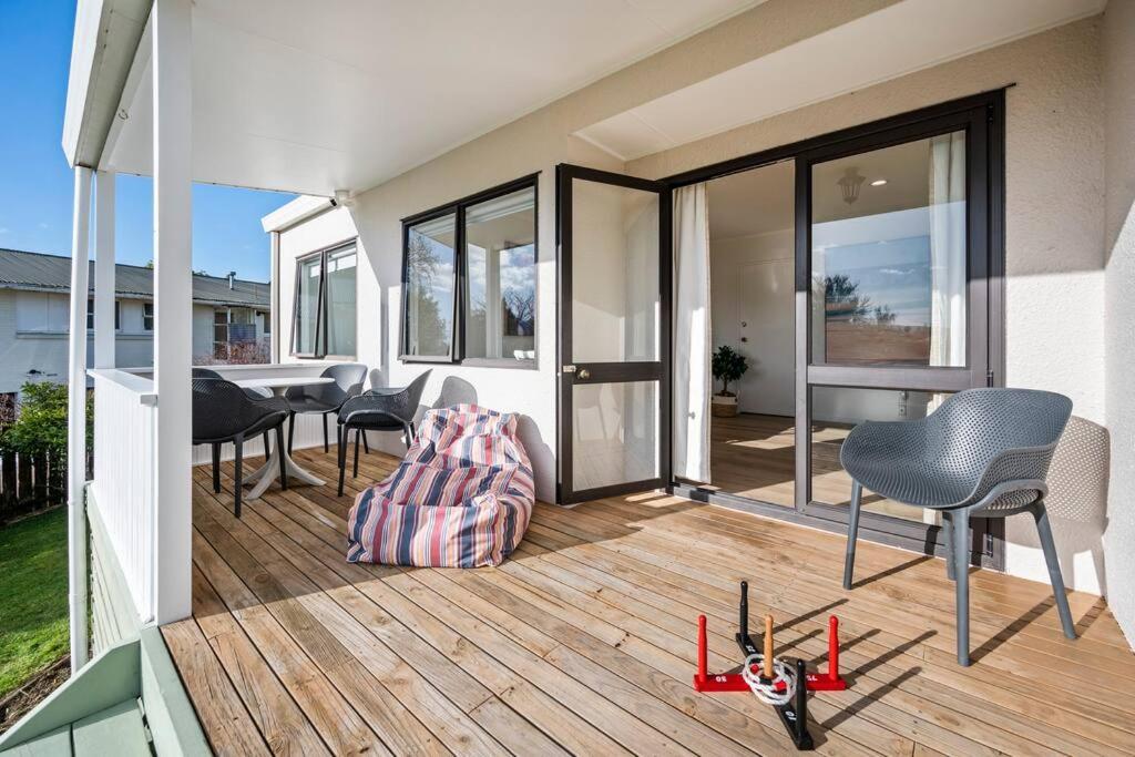 Villa Family Perfect, Winter Getaway, Secure Yard, Parking, Mountain Bikes, Arcade à Rotorua Extérieur photo